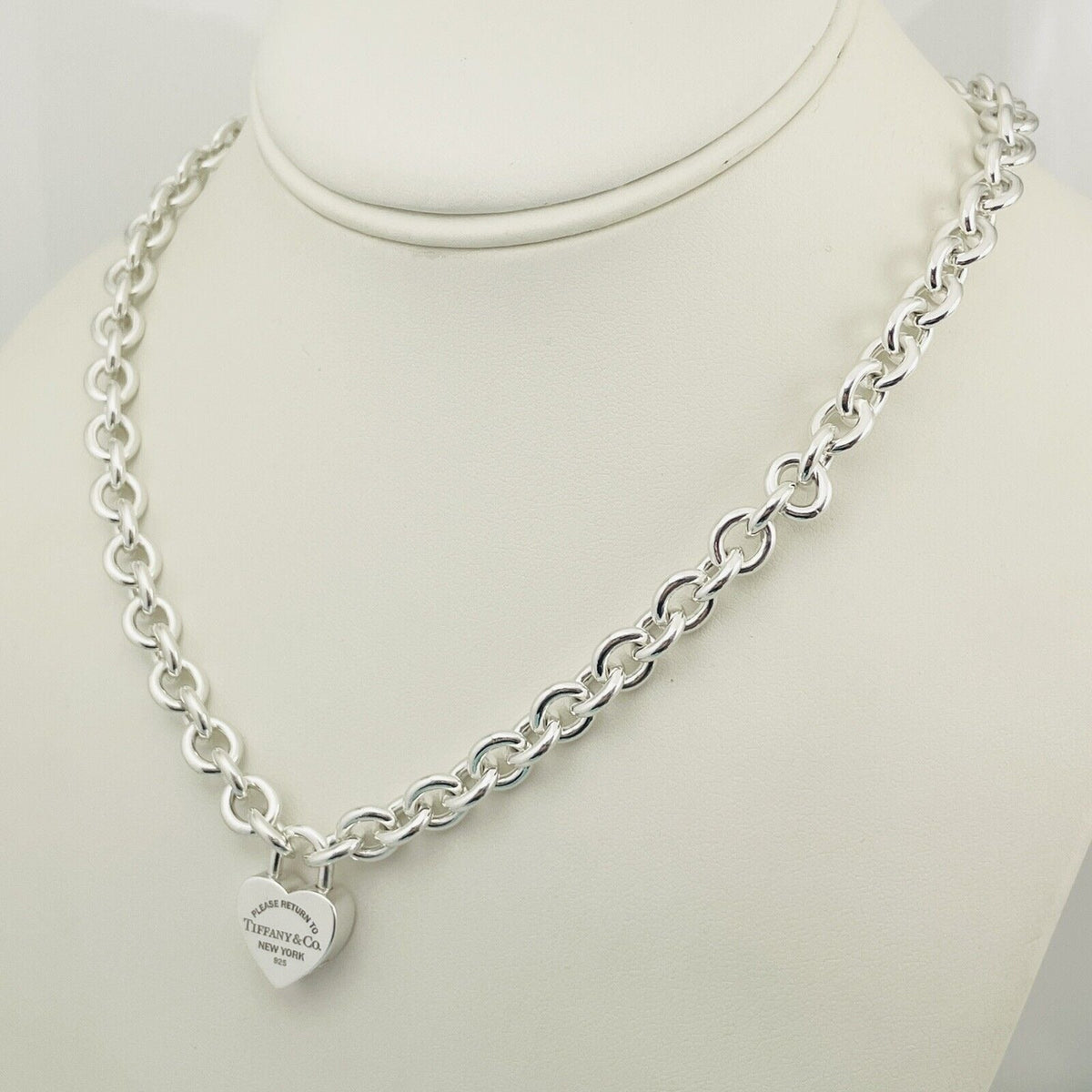 18" Return to Tiffany & Co Heart Padlock Lock Pendant Rolo Necklace in