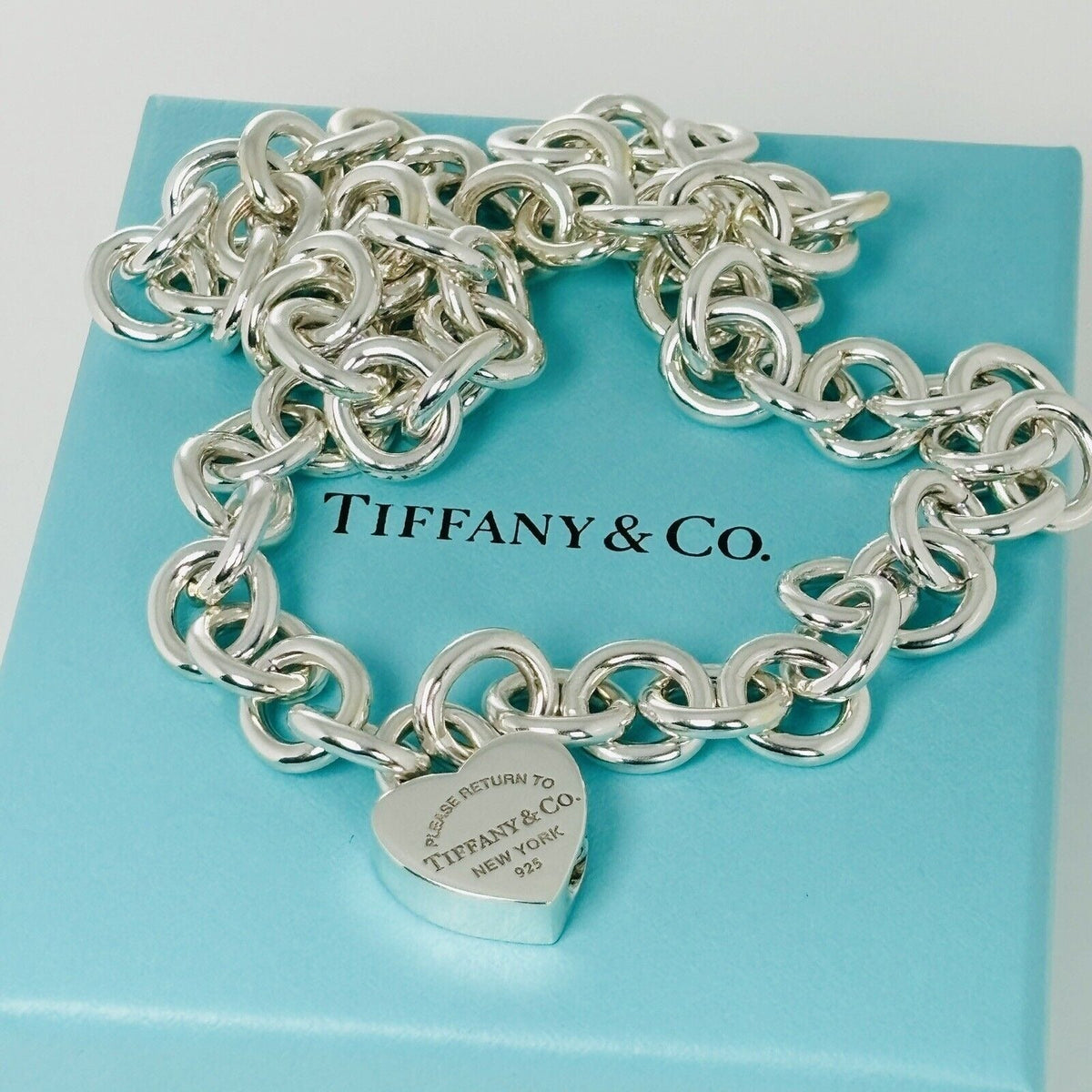 18" Return to Tiffany & Co Heart Padlock Lock Pendant Rolo Necklace in