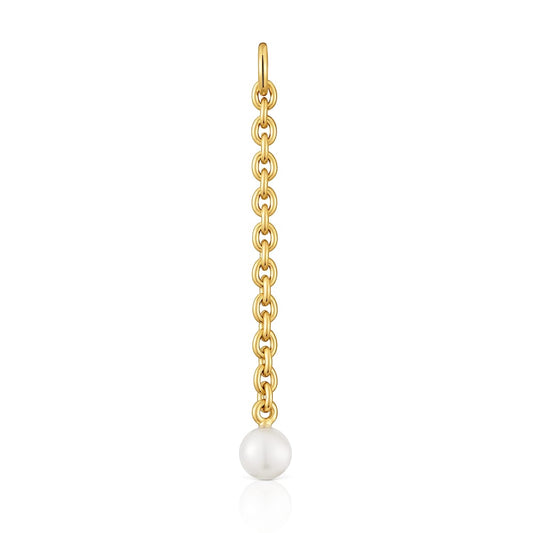 Hold Oval Pendant with 18kt gold plating over silver and cultivated pearl |