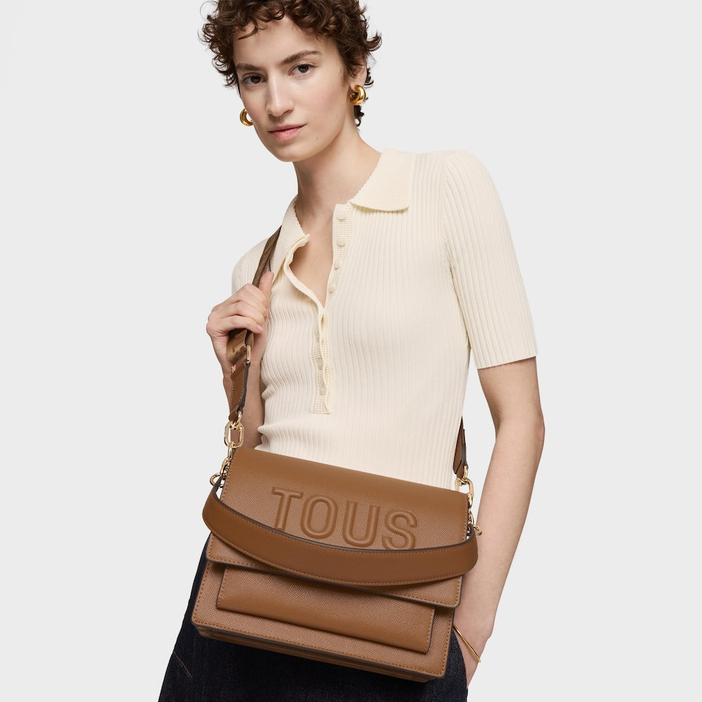 Bolso cruzado Audree mediano color camello   Brenda |