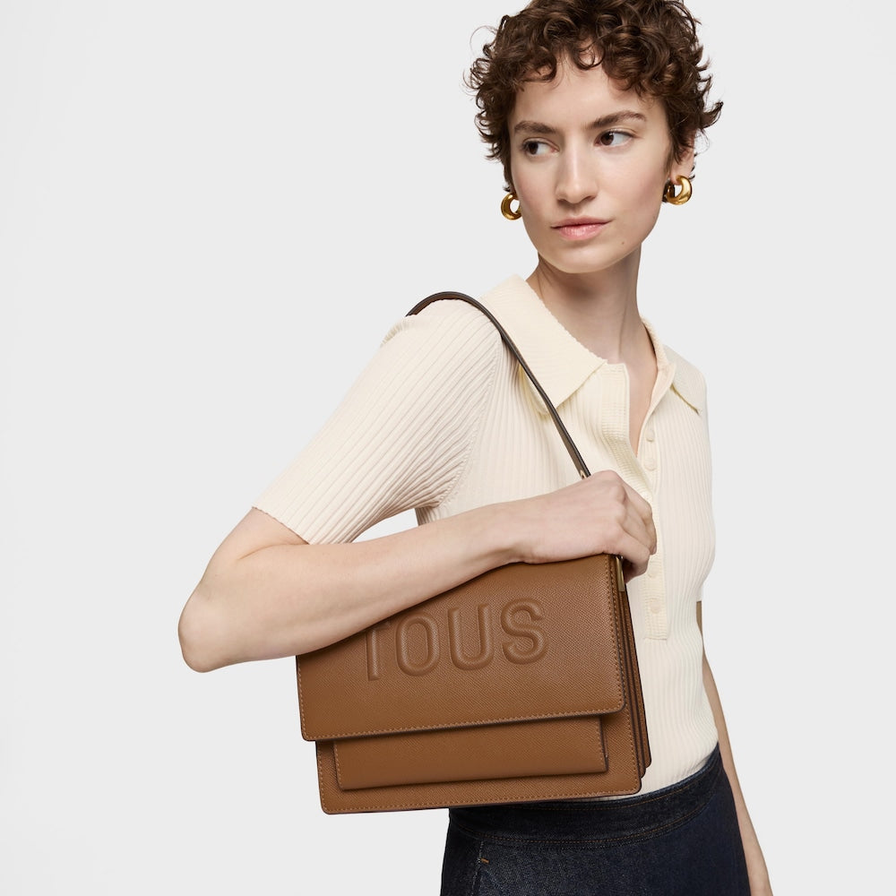 Bolso cruzado Audree mediano color camello   Brenda |