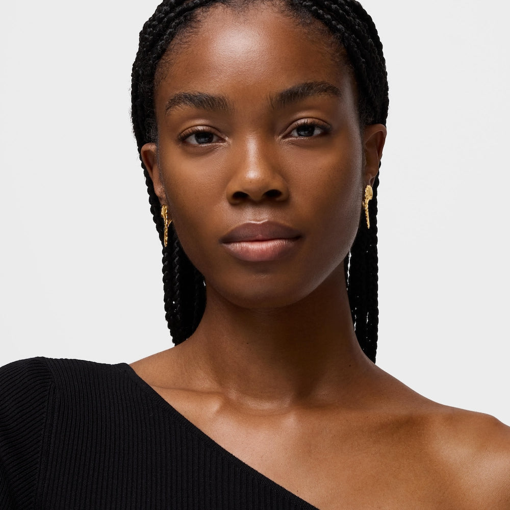 31 mm hoop earrings with 18kt gold plating over silver Miranda |
